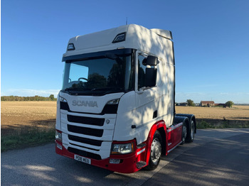 وحدة جر SCANIA R 500