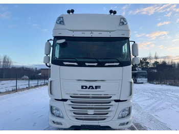 وحدة جر DAF XF 510