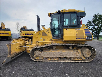 جرافة KOMATSU D51EX