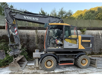 حفارة دولاب VOLVO EW180