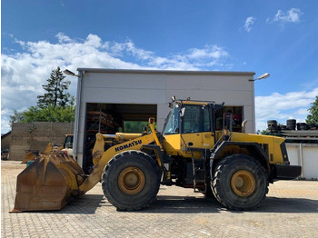 اللودر بعجل Komatsu WA 480-6: صورة 2