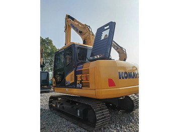حفار زحاف KOMATSU PC110