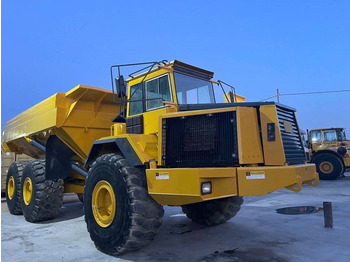شاحنة قلاب مفصلية VOLVO A40