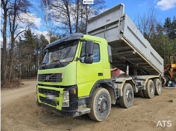 شاحنة قلاب VOLVO FM