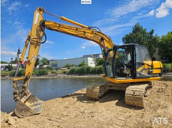 حفار زحاف JCB JS130