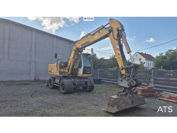 حفارة دولاب LIEBHERR A 900