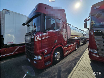وحدة جر SCANIA R 530 V8