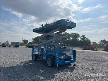 رافعة هيدروليكية مقصية 2008 Genie GS-3390 Diesel Scissor Lift: صورة 4