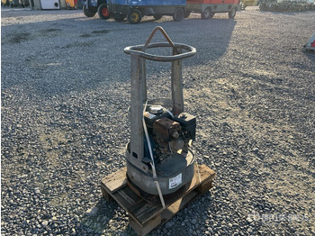 لوحة اهتزازية 2011 Swepac FR 85 Vibratory Plate Compactor: صورة 2