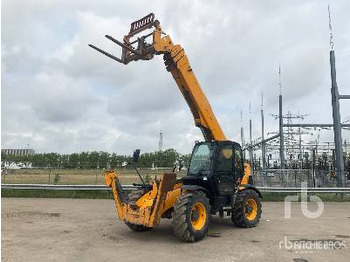 رافعة تلسكوبية JCB
