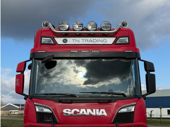 Scania R520 V8 NGS VOLLUCHT, LEER, BULLBAR, ZONDER EGR, BOOGIE. Scania R520 V8 NGS VOLLUCHT, LEER, BULLBAR, ZONDER EGR, BOOGIE.: صورة 5