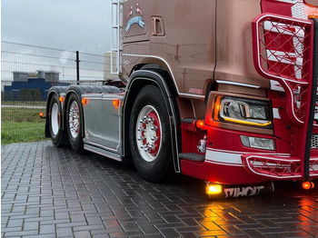 وحدة جر Scania S500 SHOW, FULL AIR, LEATHER, TOP CONDITIE, STEERING PUSHER.: صورة 5 وحدة جر Scania S500 SHOW, FULL AIR, LEATHER, TOP CONDITIE, STEERING PUSHER.: صورة 5