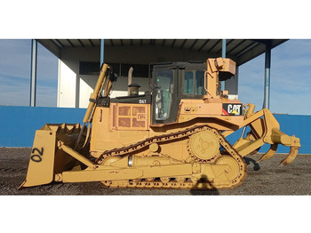 جرافة CATERPILLAR D6T