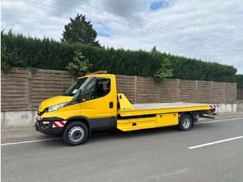 شاحنة سحب IVECO Daily 70c18