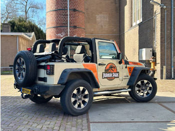 سيارة Jeep Wrangler wrangler: صورة 5
