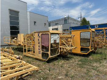 رافعة برجية LIEBHERR