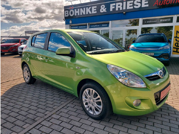 سيارة HYUNDAI