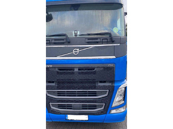 وحدة جر VOLVO FH 500