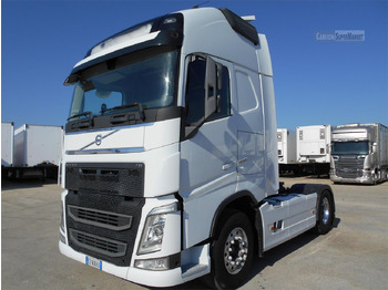 وحدة جر VOLVO FH13 500