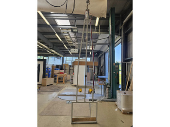 معدات المناولة 1 Stk. Tür­en­trans­port Vor­rich­tung + Kran: صورة 2