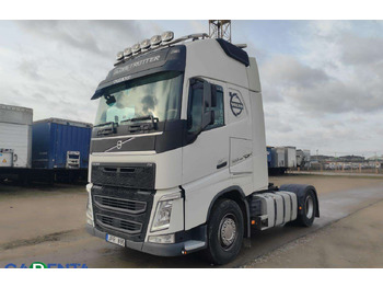 وحدة جر VOLVO FH