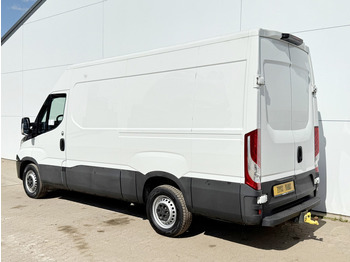 فان Iveco Daily 35S14 L2H2 Luchtvering Trekhaak Cruise Control Climate Control Lucht Geveerde Bestuurdersstoel: صورة 2