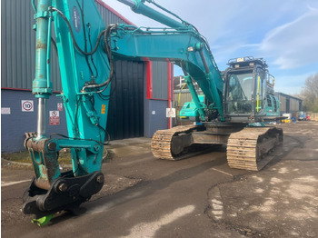 حفار زحاف KOBELCO