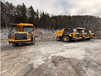 Komatsu HD 405 - 8E0  Komatsu HD 405 - 8E0: صورة 4