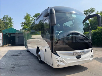 مركبة كوتش IVECO Magelys