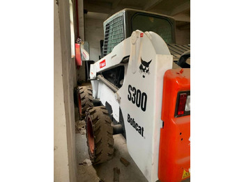 شيول صغير Bobcat S 300: صورة 4