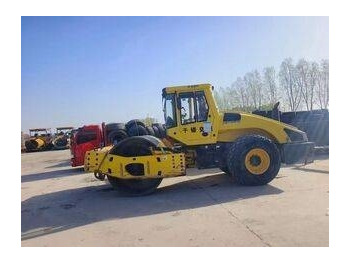 مدحلة اسفلت BOMAG