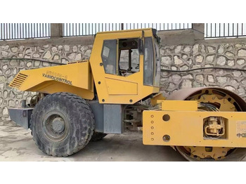 مدحلة اسفلت BOMAG