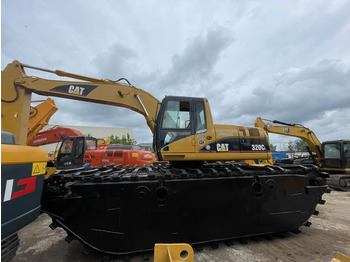 حفارة CATERPILLAR 320CL