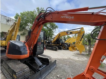 حفارة مُصَّغرة HITACHI ZX75