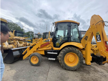 جرافة حفار JCB 3CX