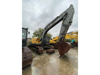 حفارة VOLVO EC380DL