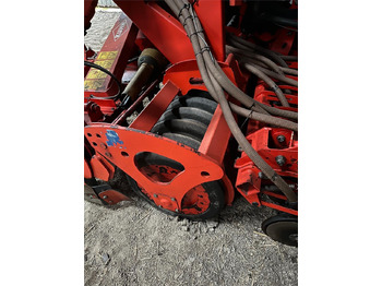 آلة البذار متعددة الوظائف Kuhn VENTA NC4000HR: صورة 3 آلة البذار متعددة الوظائف Kuhn VENTA NC4000HR: صورة 3