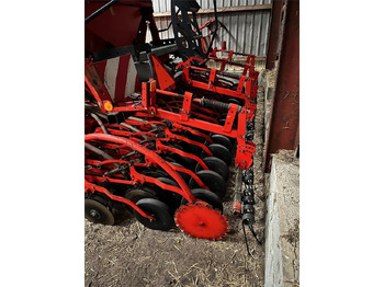 آلة البذار متعددة الوظائف Kuhn VENTA NC4000HR: صورة 2 آلة البذار متعددة الوظائف Kuhn VENTA NC4000HR: صورة 2