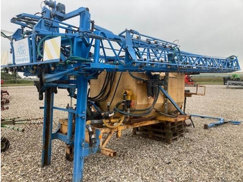 بخاخ مركب على الجرار