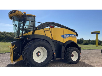 حصادة الأعلاف New Holland FR650 T4B: صورة 5 حصادة الأعلاف New Holland FR650 T4B: صورة 5