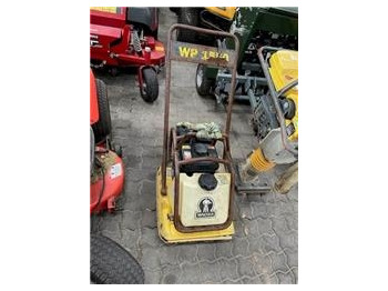 لوحة اهتزازية WACKER