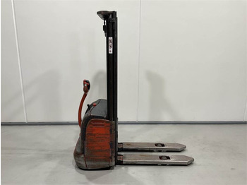آلة التكديس LINDE L12