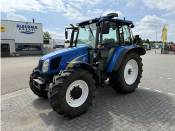 جرار NEW HOLLAND T5000