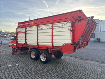 حصادة الأعلاف Pottinger SW102 Opraapwagen: صورة 3