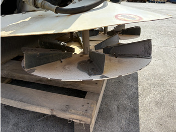 آلة رش السماد Dakota 410 Top Dresser to suit 2030A Pro Gator: صورة 4 آلة رش السماد Dakota 410 Top Dresser to suit 2030A Pro Gator: صورة 4