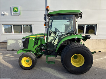 جرار صغير JOHN DEERE