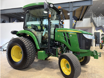 جرار صغير JOHN DEERE