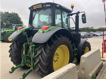 جرار John Deere 6140M: صورة 5