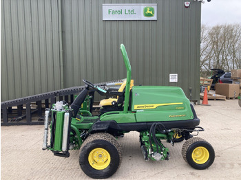 جزازة أعشاب الحدائق John Deere 7700A Fairway Mower: صورة 2