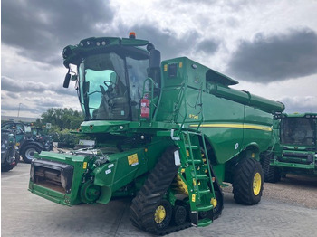 حصادة موحَّدة JOHN DEERE S790